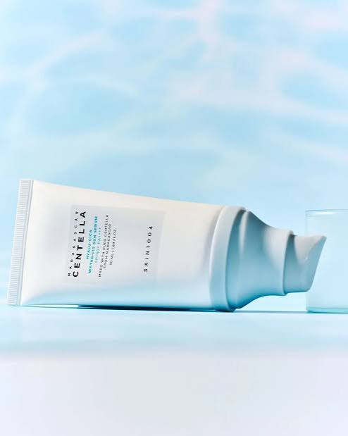 SKIN1004 Centella Hyalu-Cica Waterdrop Sun Serum SPF50+ PA++++