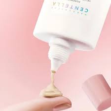 SKIN1004 Centella Poremizing Sun Cream SPF50+ PA++++